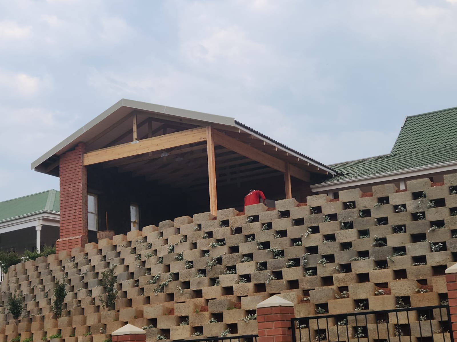Roof Sheeting Installation